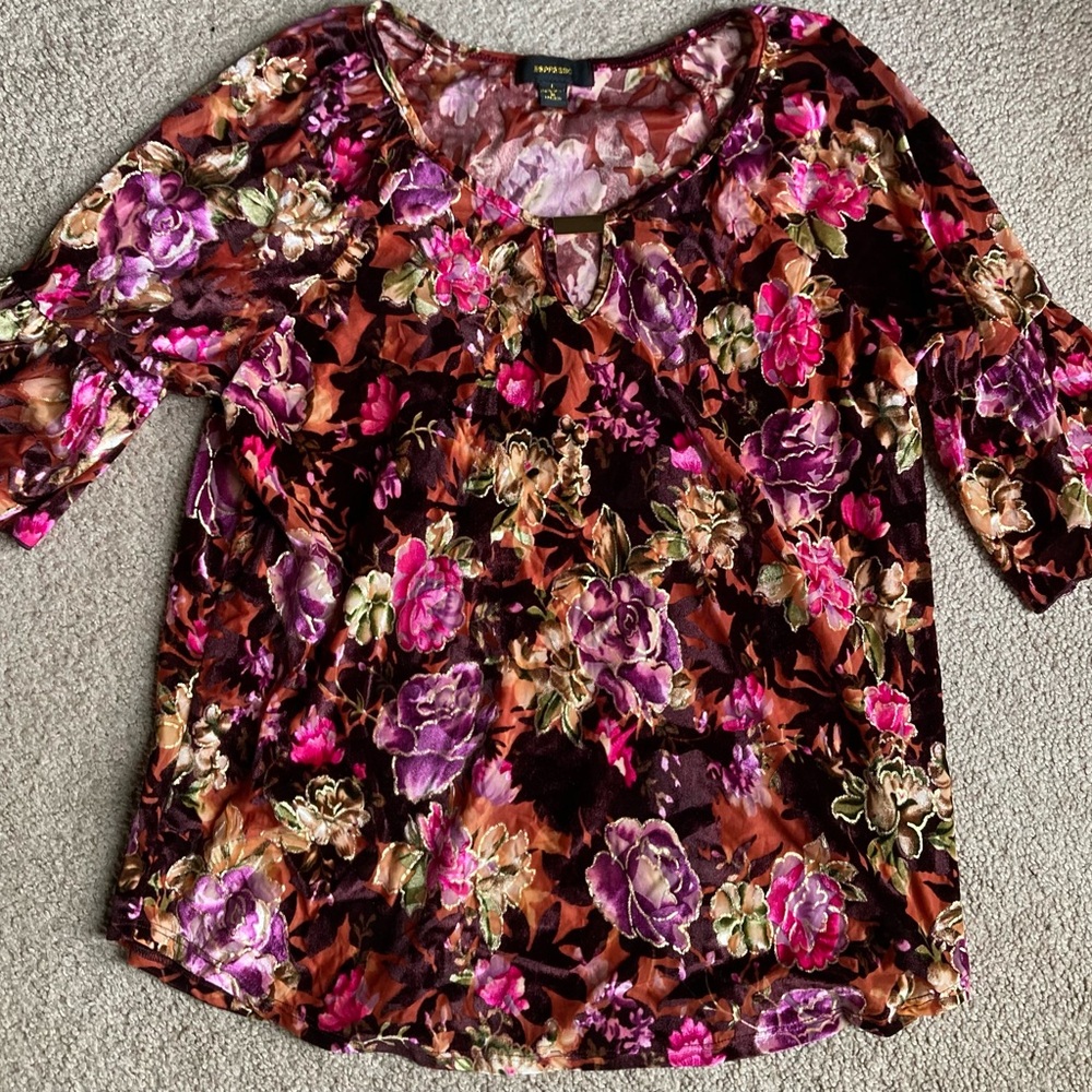 ♥️💙Espresso Floral Blouse - Purple and Pink
